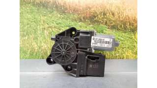 MOTOR ELEVALUNAS DELANTERO DERECHO RENAULT MEGANE III BERLINA 5 P 1.5 dCi D FAP (106 CV) DE 2009 - D.4182452 / 907300004R