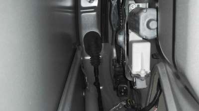 ELEVALUNAS TRASERO IZQUIERDO TOYOTA AVENSIS BERLINA 2.0 Turbodiesel (116 CV) DE 2005 - D.4185961