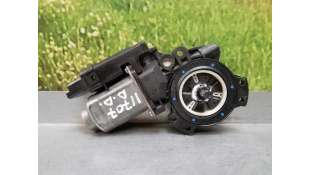 MOTOR ELEVALUNAS DELANTERO DERECHO KIA CEED 1.6 CRDi (90 CV) DE 2008 - D.4197041 2
