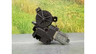 MOTOR ELEVALUNAS TRASERO DERECHO VOLKSWAGEN POLO 1.2 TSI (90 CV) DE 2015 - D.4199672 / 6R0959812N