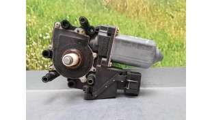 MOTOR ELEVALUNAS DELANTERO IZQUIERDO AUDI A4 BERLINA 1.8 20V Turbo (150 CV) DE 1997 - D.4202618 2