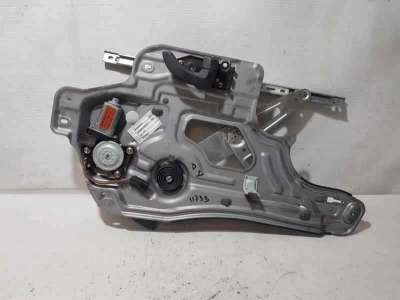 ELEVALUNAS DELANTERO DERECHO HYUNDAI SANTA FE 2.0 CRDi (113 CV) DE 2001 - D.4203511 / 8248026020