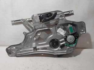 ELEVALUNAS DELANTERO IZQUIERDO HYUNDAI SANTA FE 2.0 CRDi (113 CV) DE 2001 - D.4203512 / 8247026020