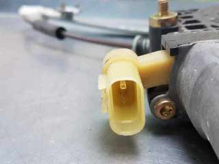 ELEVALUNAS DELANTERO DERECHO HYUNDAI ACCENT 1.4 (97 CV) DE 2006 - D.4204305