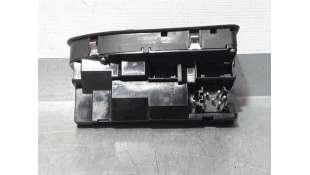 MANDO ELEVALUNAS DELANTERO IZQUIERDO  BMW SERIE 5 BERLINA 2.5 Turbodiesel (143 CV) DE 1998 - D.4205044 / 8368966 2