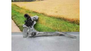 ELEVALUNAS TRASERO DERECHO TOYOTA AVENSIS VERSO 2.0 Turbodiesel (116 CV) DE 2002 - D.4206332 / 8571044050