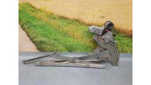 ELEVALUNAS TRASERO DERECHO TOYOTA AVENSIS VERSO 2.0 Turbodiesel (116 CV) DE 2002 - D.4206332 / 8571044050 2