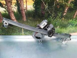 ELEVALUNAS DELANTERO IZQUIERDO CITROEN C3 1.4 (73 CV) DE 2003 - D.4209113 / 9221N6 2