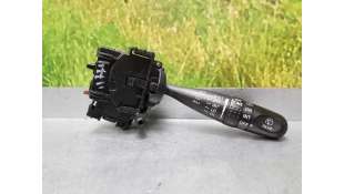 MANDO LIMPIA TOYOTA RAV 4 2.0 Turbodiesel (116 CV) DE 2004 - D.4213096 / 1A830