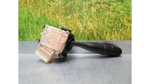 MANDO LUCES TOYOTA RAV 4 2.0 Turbodiesel (116 CV) DE 2004 - D.4213097 / 42010 2