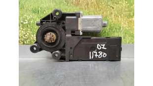 MOTOR ELEVALUNAS DELANTERO IZQUIERDO RENAULT MEGANE III BERLINA 5 P 1.5 dCi D FAP (90 CV) DE 2011 - D.4214731 / 807315510R 2