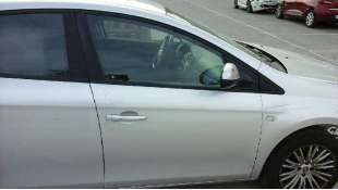 PUERTA DELANTERA DERECHA FIAT BRAVO 1.9 8V JTD (120 CV) DE 2008 - D.4221576
