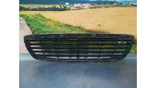REJILLA DELANTERA MERCEDES CLASE E  BERLINA 2.7 CDI (177 CV) DE 2006 - D.4226198 / A2118800583 2