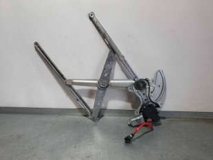 ELEVALUNAS DELANTERO DERECHO TOYOTA PREVIA 2.0 Turbodiesel (116 CV) DE 2003 - D.4226580 / 8571028100