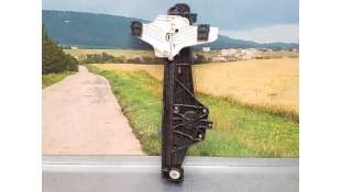 ELEVALUNAS TRASERO DERECHO PEUGEOT 3008 1.6 16V Turbo (165 CV) DE 2017 - D.4227794 / 9810488480 2