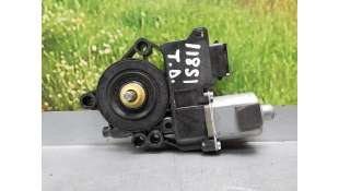 MOTOR ELEVALUNAS TRASERO DERECHO HYUNDAI I30 1.6 CRDi (116 CV) DE 2007 - D.4231905 2