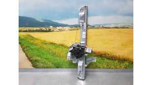 ELEVALUNAS DELANTERO DERECHO PEUGEOT 208 1.2 12V e-VTi (82 CV) DE 2015 - D.4233427 / 9673154380