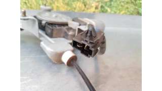ELEVALUNAS TRASERO DERECHO CHEVROLET CAPTIVA 2.0 D (150 CV) DE 2006 - D.4234295 / 96627082