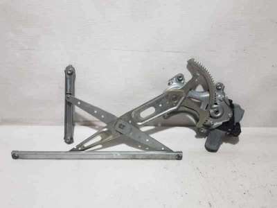 ELEVALUNAS TRASERO IZQUIERDO TOYOTA PRIUS 1.8 16V (99 CV) DE 2016 - D.4238453
