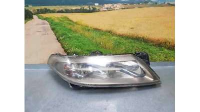 FARO DERECHO RENAULT LAGUNA II 1.9 dCi D (120 CV) DE 2003 - D.4240022 / 8200163324