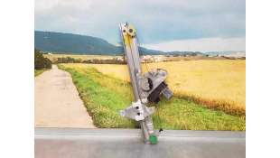 ELEVALUNAS DELANTERO DERECHO PEUGEOT 308 SW 2.0 16V HDi FAP (136 CV) DE 2009 - D.4240484 / 9657247580 2