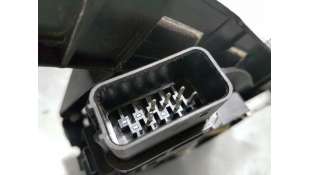 CERRADURA PUERTA TRASERA DERECHA  FORD FOCUS LIM. 1.6 TDCi (90 CV) DE 2008 - D.4240836 / 5041673 2