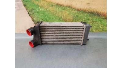 INTERCOOLER PEUGEOT 307 BERLINA 1.6 16V HDi (90 CV) DE 2006 - D.4246454 / 9648551880