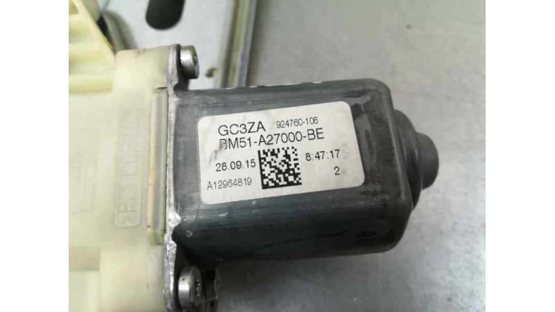 ELEVALUNAS TRASERO DERECHO FORD FOCUS LIM. 1.0 EcoBoost (125 CV) DE 2016 - D.4246950 / BM51A27000BE ELEVALUNAS TRASERO DERECHO FORD FOCUS LIM. 1.0 EcoBoost (125 CV) DE 2016 - D.4246950 / BM51A27000BE