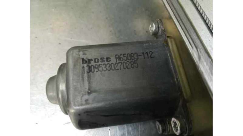 ELEVALUNAS TRASERO DERECHO FORD FOCUS LIM. 1.0 EcoBoost (125 CV) DE 2016 - D.4246950 / BM51A27000BE ELEVALUNAS TRASERO DERECHO FORD FOCUS LIM. 1.0 EcoBoost (125 CV) DE 2016 - D.4246950 / BM51A27000BE