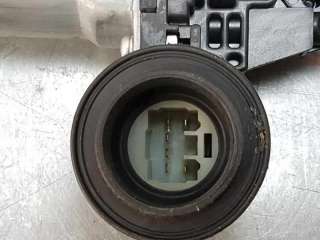 ELEVALUNAS DELANTERO DERECHO TOYOTA YARIS 1.3 16V (101 CV) DE 2010 - D.4253410 / 857100D100