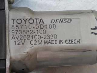ELEVALUNAS DELANTERO DERECHO TOYOTA YARIS 1.3 16V (101 CV) DE 2010 - D.4253410 / 857100D100