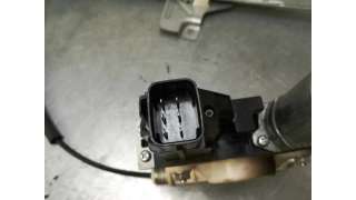ELEVALUNAS DELANTERO IZQUIERDO KIA RIO 1.2 (86 CV) DE 2012 - D.4256477 / 824501W310