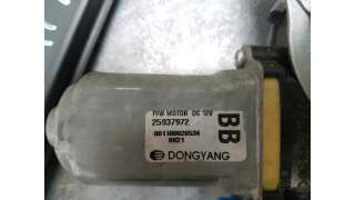 ELEVALUNAS DELANTERO DERECHO CHEVROLET CAPTIVA 2.0 D (126 CV) DE 2009 - D.4264184 / 25937972