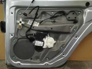 ELEVALUNAS TRASERO DERECHO VOLKSWAGEN BORA BERLINA 1.6 16V (105 CV) DE 2002 - D.4264950 / 1C0959812A