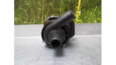 BOMBA AGUA ADICIONAL MERCEDES CLASE C COUPE 4.0 V8 (476 CV) DE 2016 - D.4267605 / A2118350364