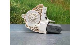 MOTOR ELEVALUNAS DELANTERO IZQUIERDO AUDI A1 1.0 TFSI (95 CV) DE 2015 - D.4267760 / 8K0959801C