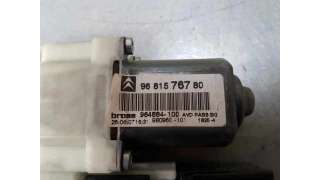 MOTOR ELEVALUNAS DELANTERO DERECHO CITROEN C4 COUPE 1.6 16V HDi (90 CV) DE 2007 - D.4273738 / 9681576780