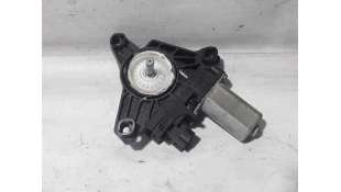 MOTOR ELEVALUNAS TRASERO DERECHO FIAT 500 X 1.3 16V M-Jet (95 CV) DE 2019 - D.4278823 2
