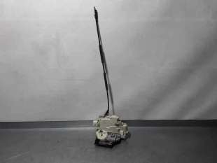 CERRADURA PUERTA TRASERA IZQUIERDA  SEAT LEON 1.9 TDI (105 CV) DE 2008 - D.4279086 / 1P0839015 2