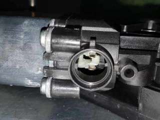 ELEVALUNAS DELANTERO DERECHO PEUGEOT 108 1.2 12V VTi (82 CV) DE 2014 - D.4279927