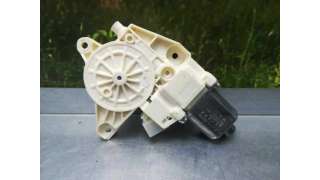 MOTOR ELEVALUNAS DELANTERO IZQUIERDO MERCEDES CLASE A 1.5 CDI (109 CV) DE 2014 - D.4280987 / A2469065100