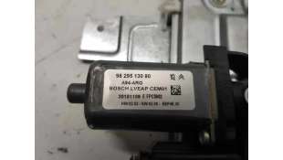 ELEVALUNAS TRASERO IZQUIERDO PEUGEOT 2008 YH01 (102 CV) DE 2019 - D.4283649 / 9829513080 2