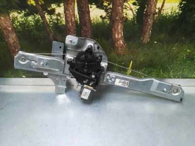 ELEVALUNAS DELANTERO DERECHO PEUGEOT 208 1.6 Blue-HDI FAP (75 CV) DE 2017 - D.4283956 / 9673154380