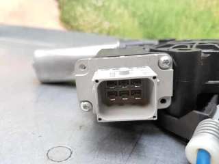 ELEVALUNAS DELANTERO DERECHO OPEL CORSA E 1.4 16V bivalent. Gasolina / LPG (90 CV) DE 2019 - D.4285383 / 541613212