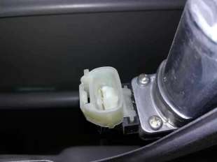 ELEVALUNAS DELANTERO DERECHO HYUNDAI I20 1.2 (78 CV) DE 2011 - D.4286568 / 988101J100 2
