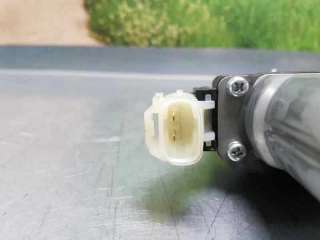 ELEVALUNAS DELANTERO IZQUIERDO HYUNDAI I20 1.2 (78 CV) DE 2011 - D.4286569 / 988101J100