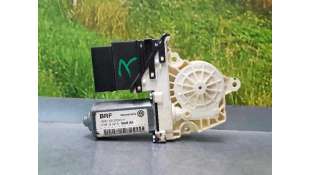MOTOR ELEVALUNAS TRASERO DERECHO VOLKSWAGEN GOLF V BERLINA 1.6 16V FSI (116 CV) DE 2005 - D.4290159 / 1K0959704C