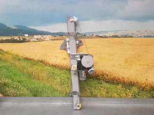 ELEVALUNAS DELANTERO DERECHO NISSAN MICRA V 1.5 dCi Turbodiesel (90 CV) DE 2016 - D.4291794