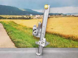 ELEVALUNAS DELANTERO IZQUIERDO NISSAN MICRA V 1.5 dCi Turbodiesel (90 CV) DE 2016 - D.4291795 2