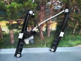 ELEVALUNAS DELANTERO IZQUIERDO PEUGEOT 308 1.5 HDI (130CV) DE 2018 - D.4292321 / 9825710380 2